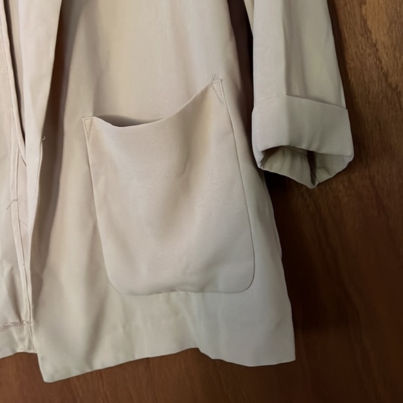 Tan blazer - Picture 3 of 4